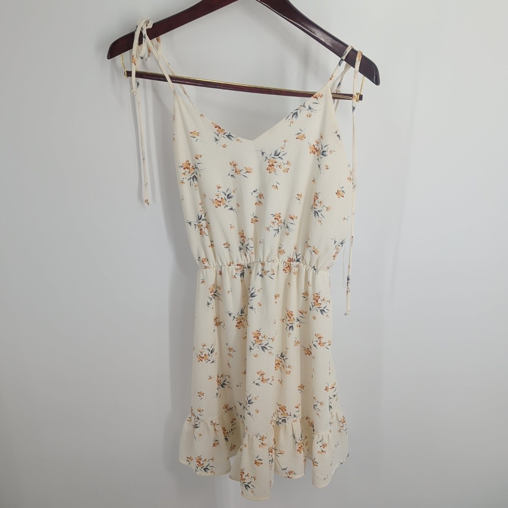 Everly Floral Print V-Neck Lightweight Ruffled Top Mini Dress‎ Ivory Size S